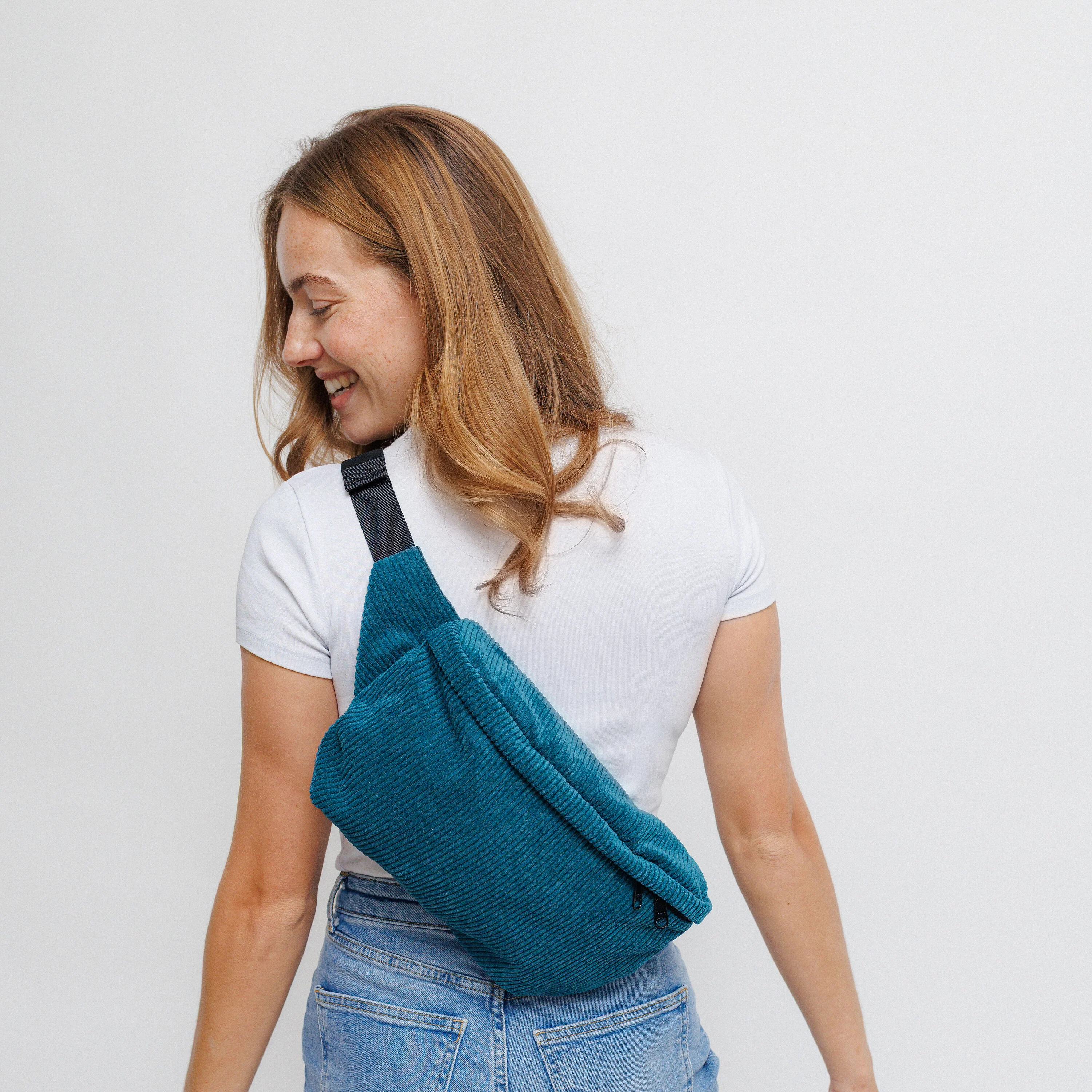 Bauchtasche Groß Eckig Cord - Image 35