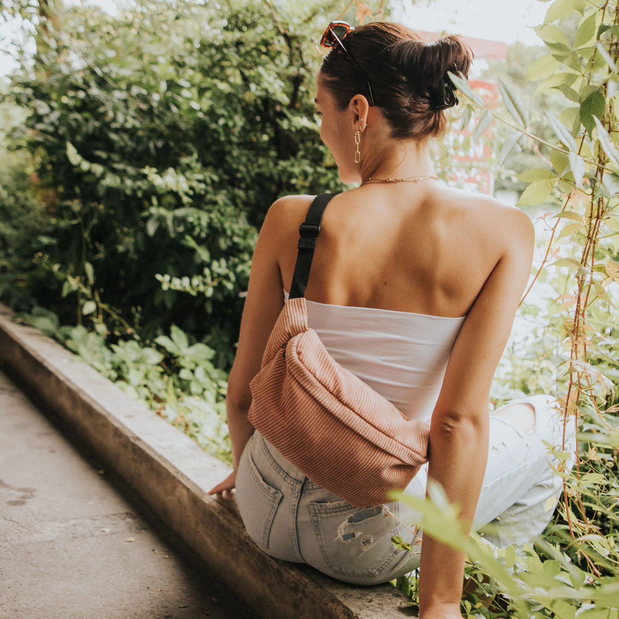 Bauchtasche Groß Eckig Cord - Image 41