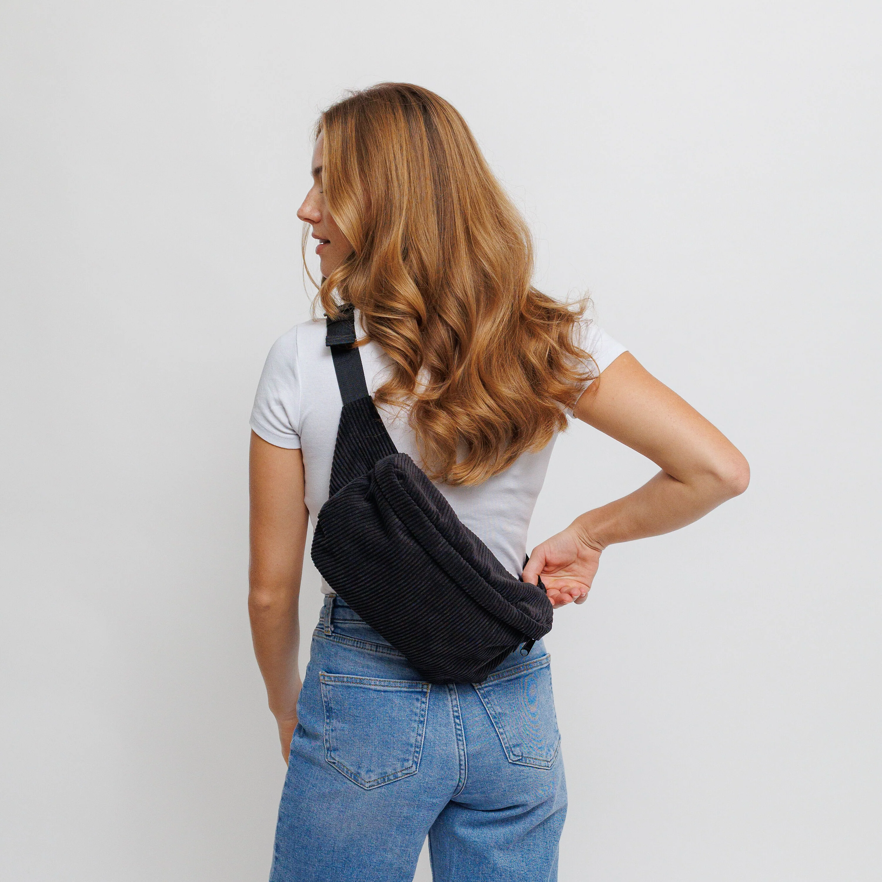 Bauchtasche Groß Eckig Cord - Image 5