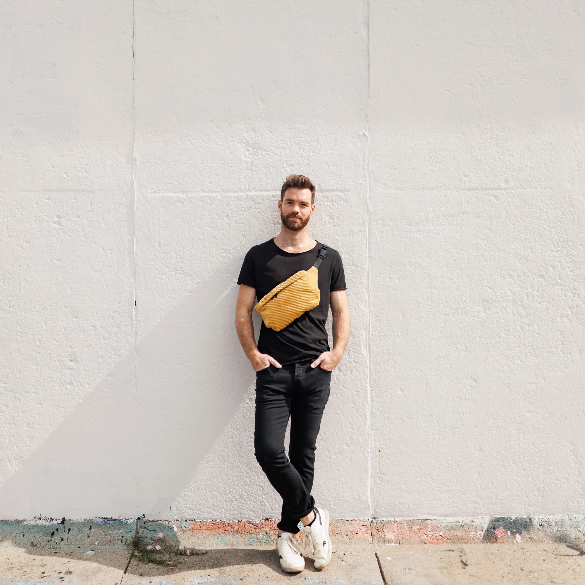 Bauchtasche Groß Eckig Cord - Image 51