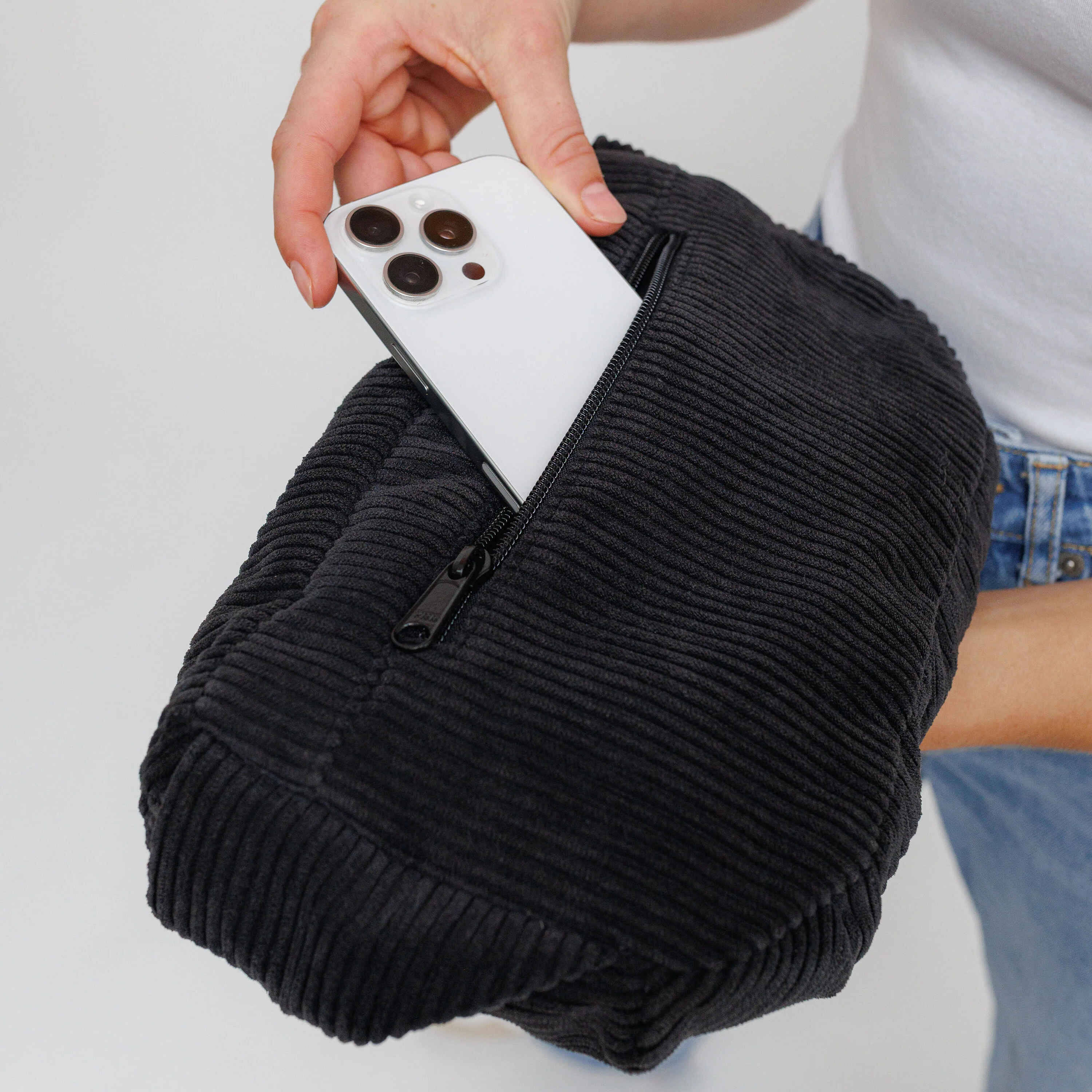 Bauchtasche Groß Eckig Cord - Image 6