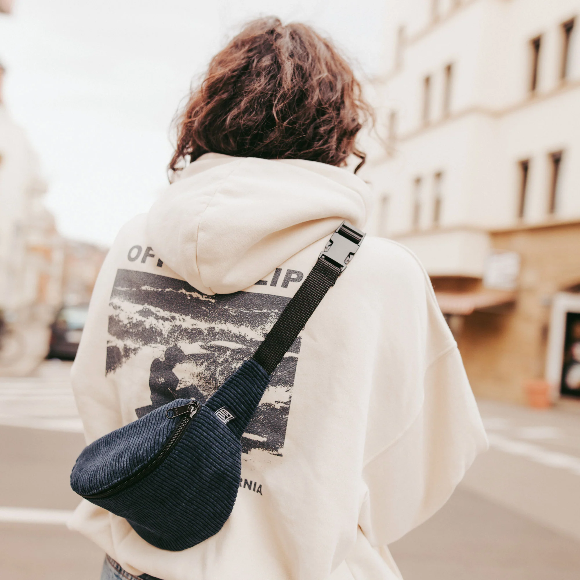 Bauchtasche Klassisch Cord - Image 52