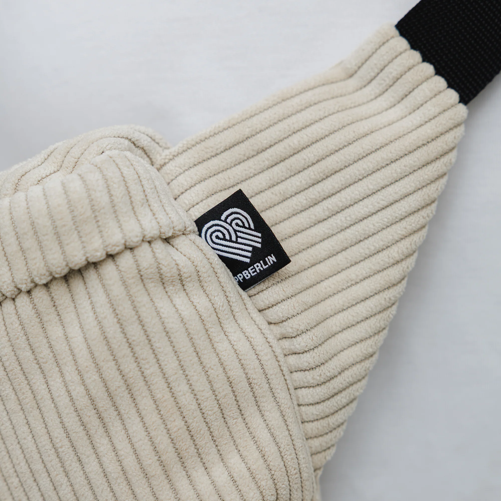 Bauchtasche Medium Eckig Cord - Image 22