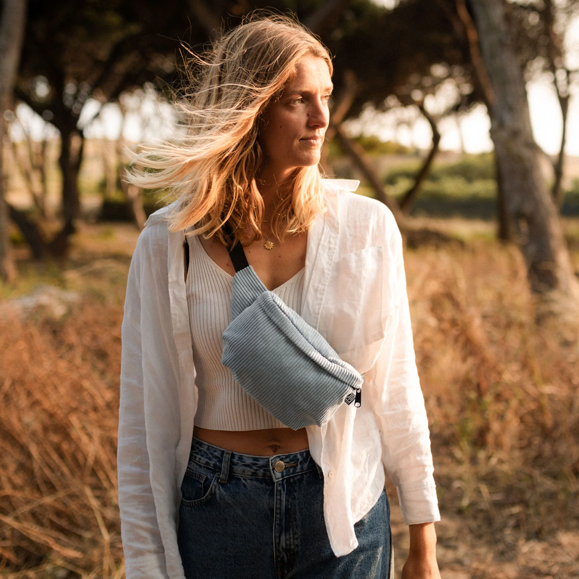 Bauchtasche Medium Eckig Cord - Image 49