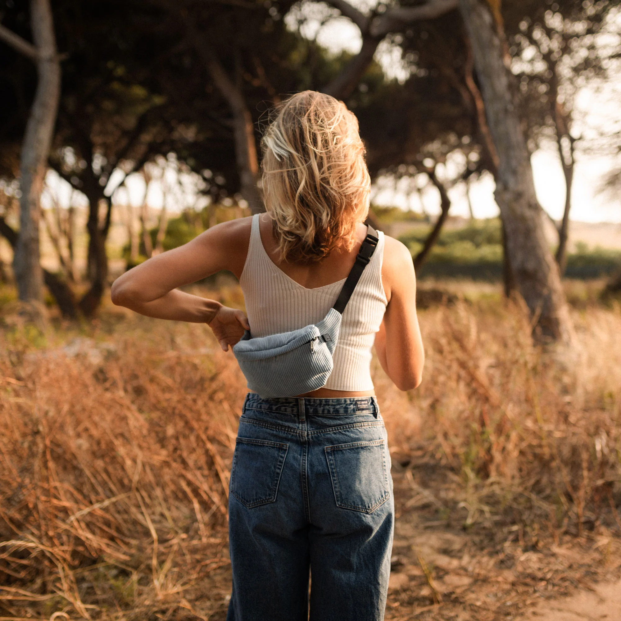 Bauchtasche Medium Eckig Cord - Image 50