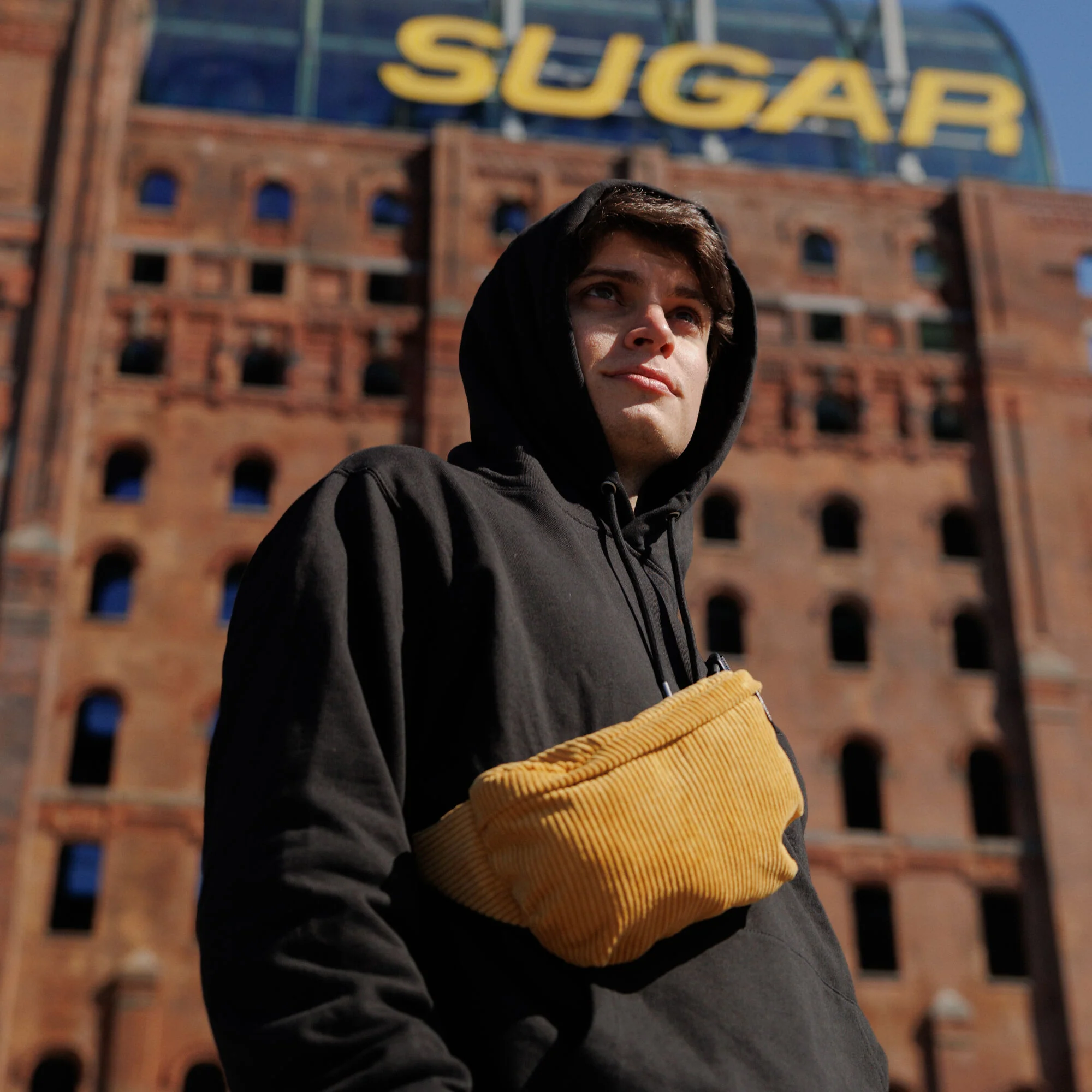 Bauchtasche Medium Eckig Cord - Image 75