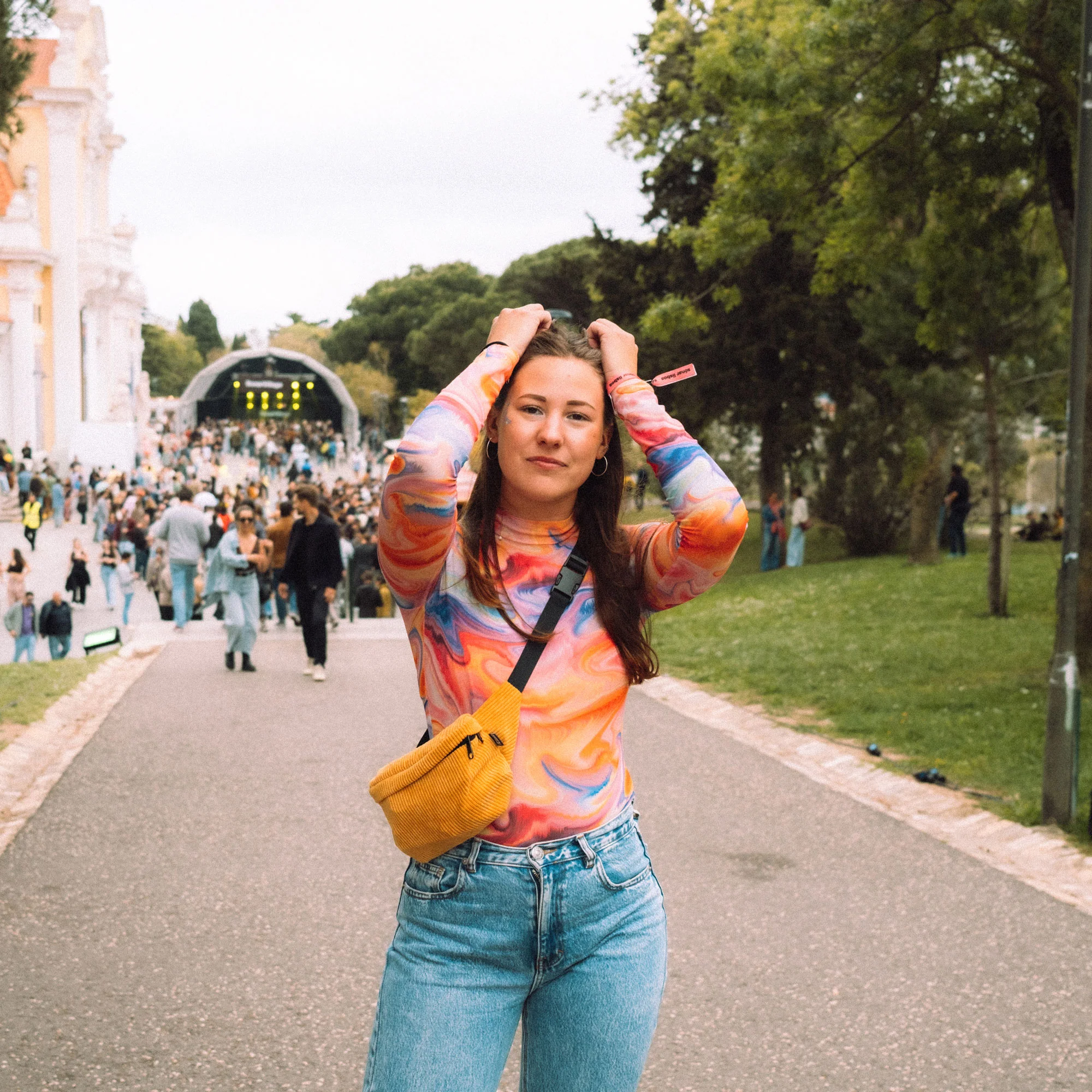 Bauchtasche Medium Eckig Cord - Image 76