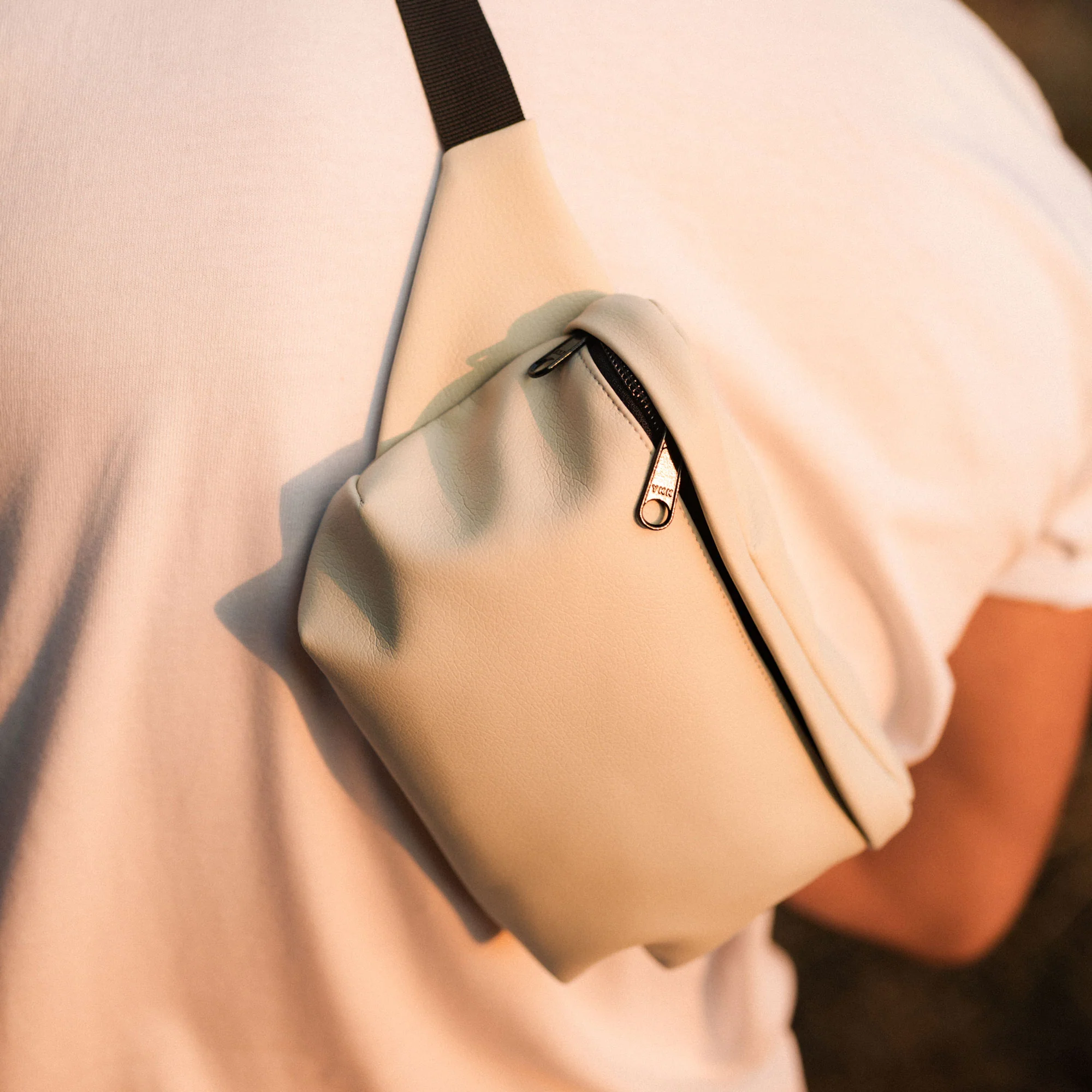 Bauchtasche Medium Eckig Kunstleder - Image 12