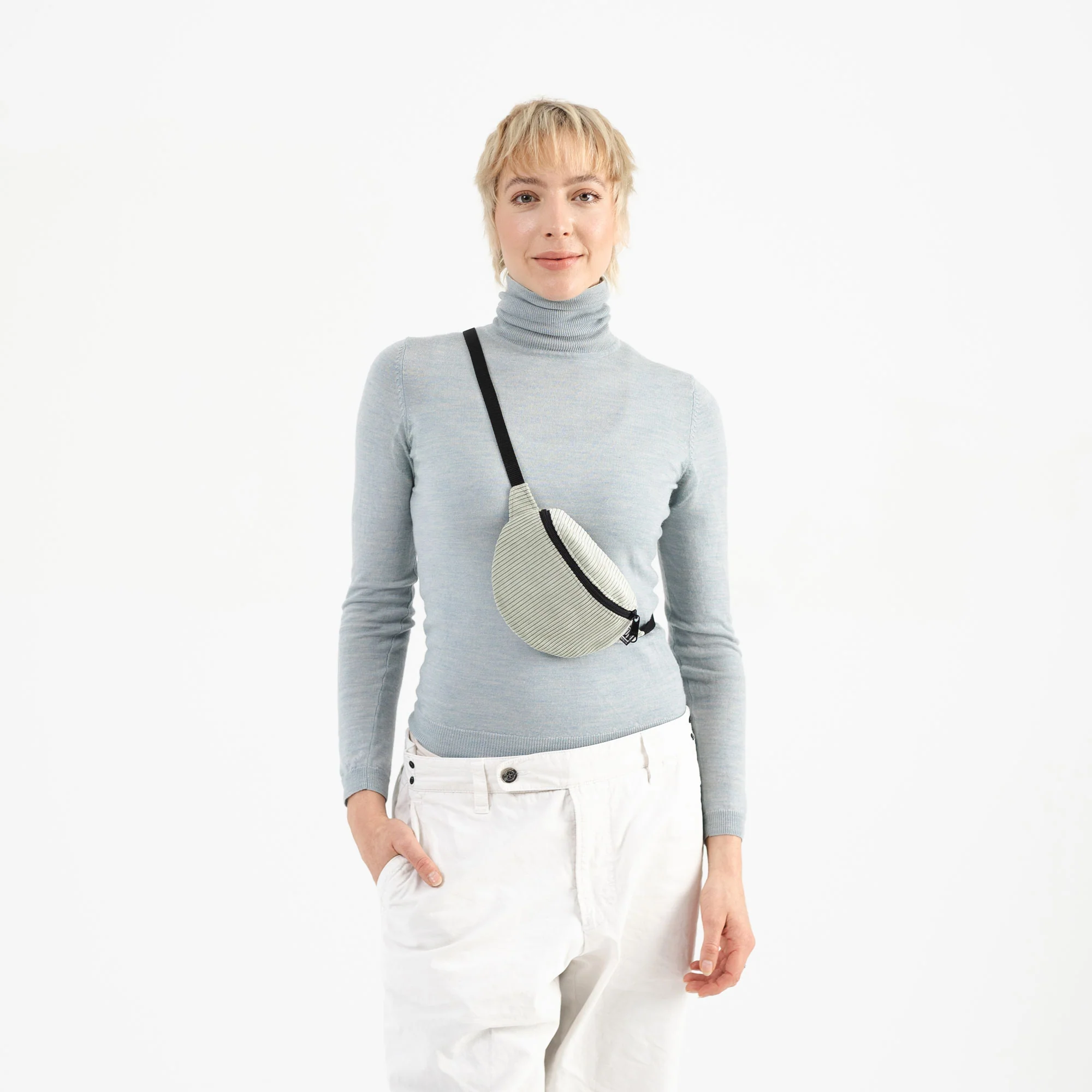 Bauchtasche Mini Cord - Image 11