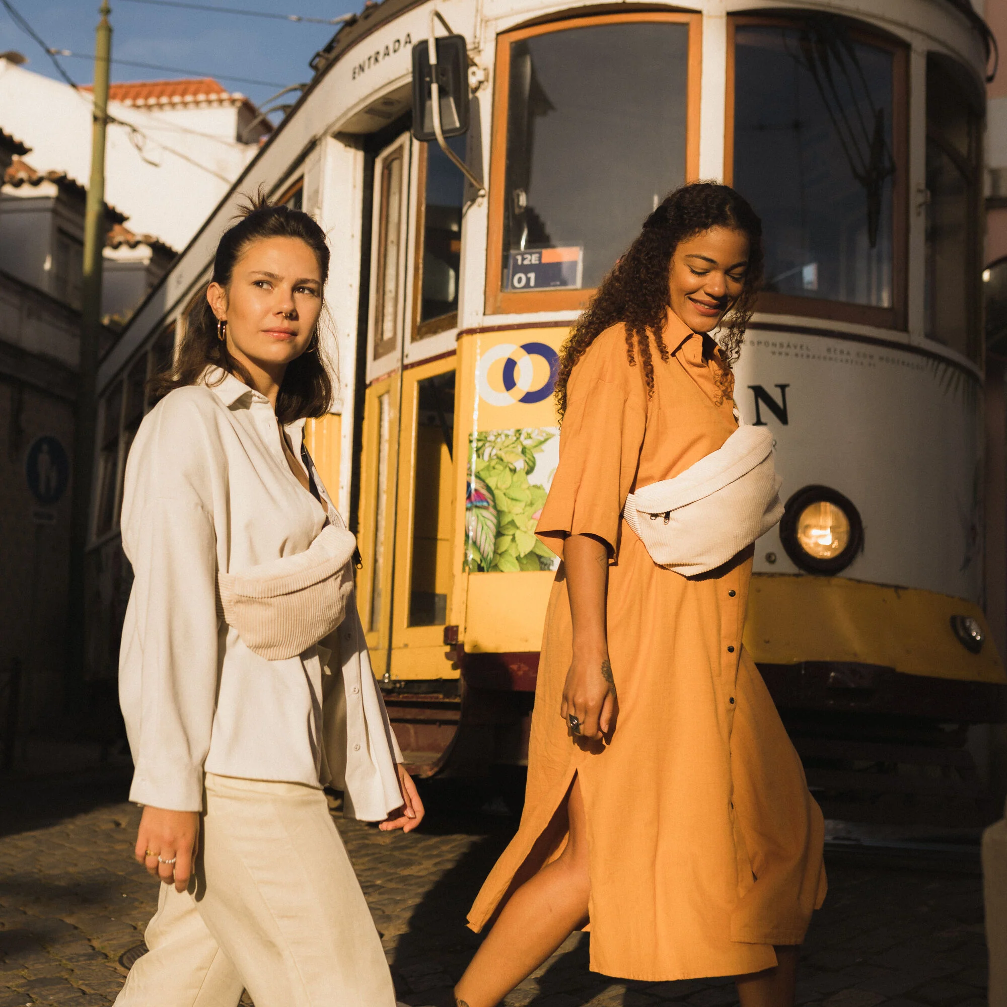 Bauchtaschen Bundle Eckig "Groß & Medium" - Image 4