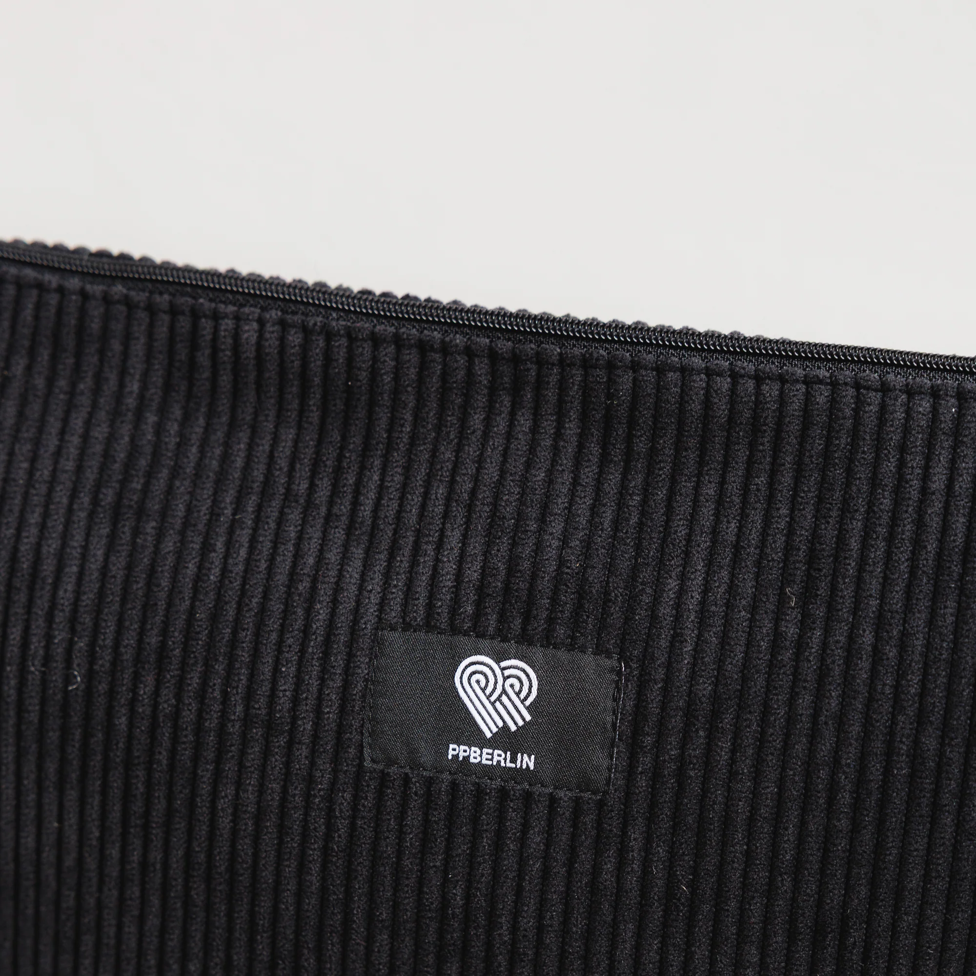 Kulturbeutel Groß Cord - Image 7